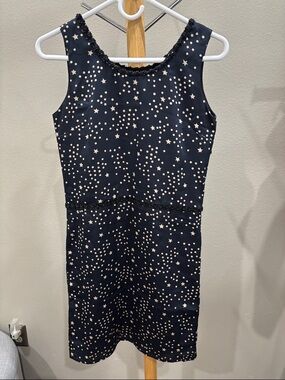 Sleeveless Black Star-Print Midi Dress with side zipper